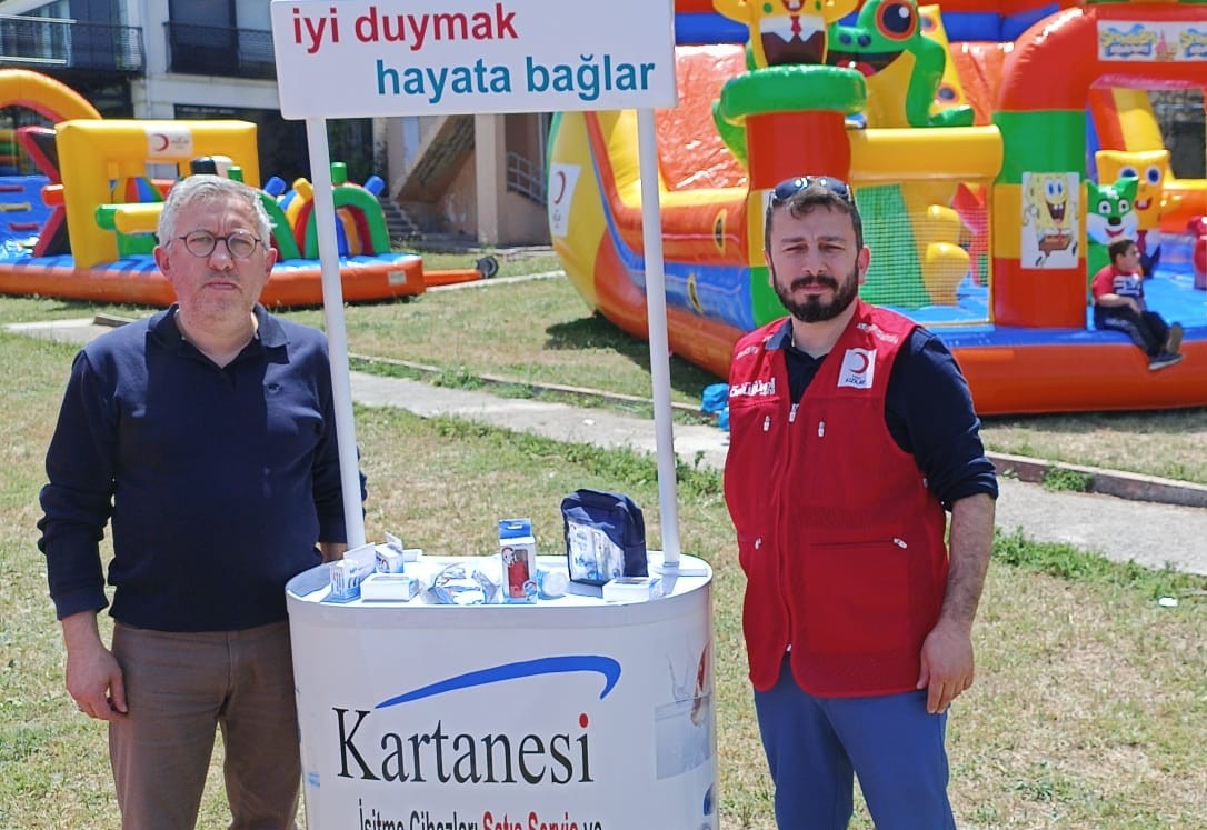 Kızılay Pikniğinde Sosyal Sorumluluk Projemizi Hayata Geçirdik